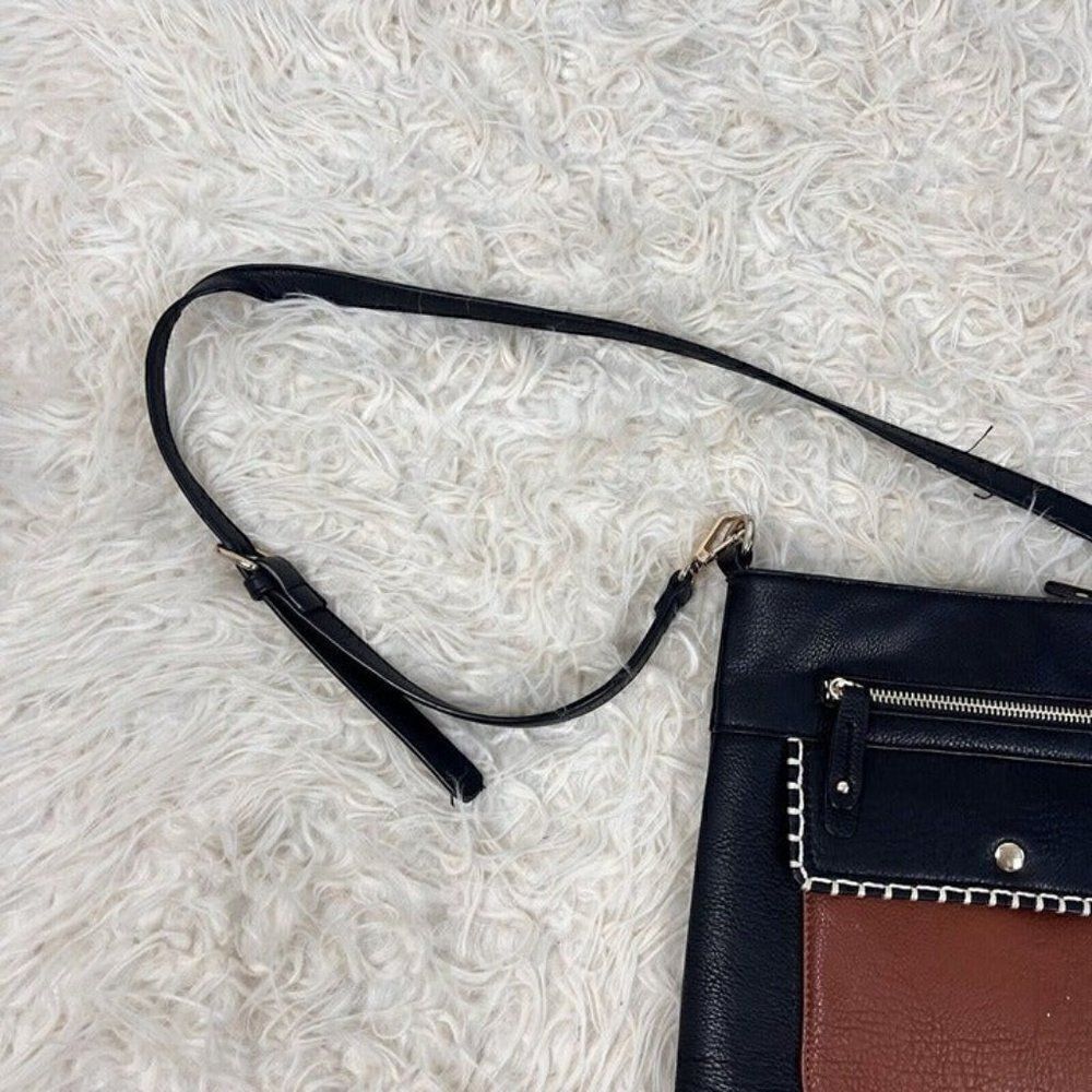 Clark’s Black Vegan Leather Black & Brown Messenger/Crossbody/Shoulder Bag/Purse - Picture 12 of 12